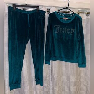 Juicy Couture Women's 2 Piece Velvet Fleece